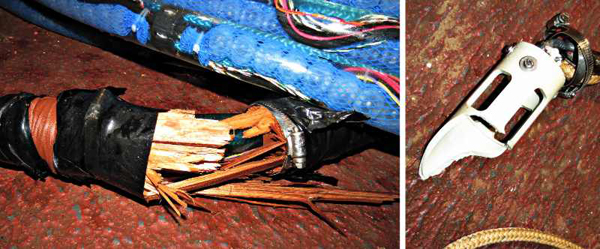 Légende : Les débris du dernier flotteur en bois qui restait sur la flûte (à gauche) et le largueur acoustique (à droite). (Photo : Kai Boggild)
