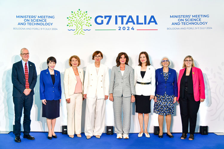 G7 science collaboration: Dr. Mona Nemer (third from left) meets with the G7 science ministers. The issue of research security and integrity dominated discussion, including issues such as foreign interference, mitigation measures, and the interplay between security, integrity, and openness in research.
