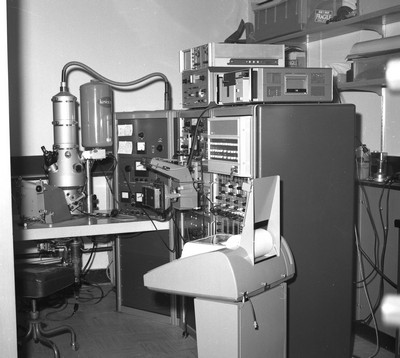 First Electron Probe Microanalyzer
